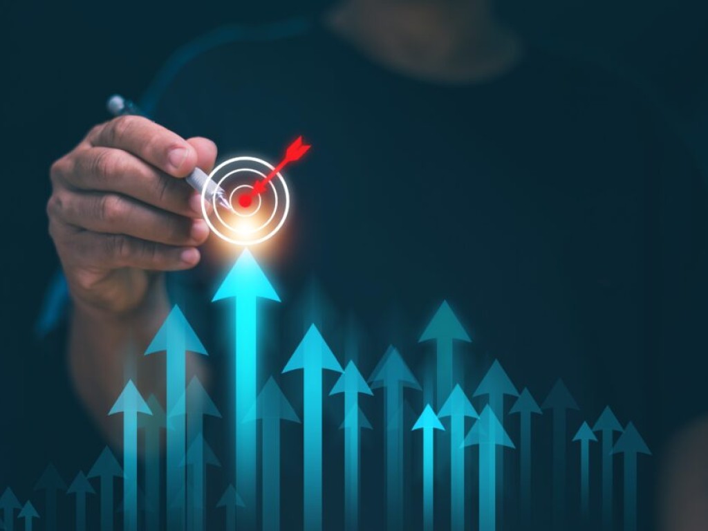 HOPE (Human-Centered Optimization for Supply Chain Excellence)